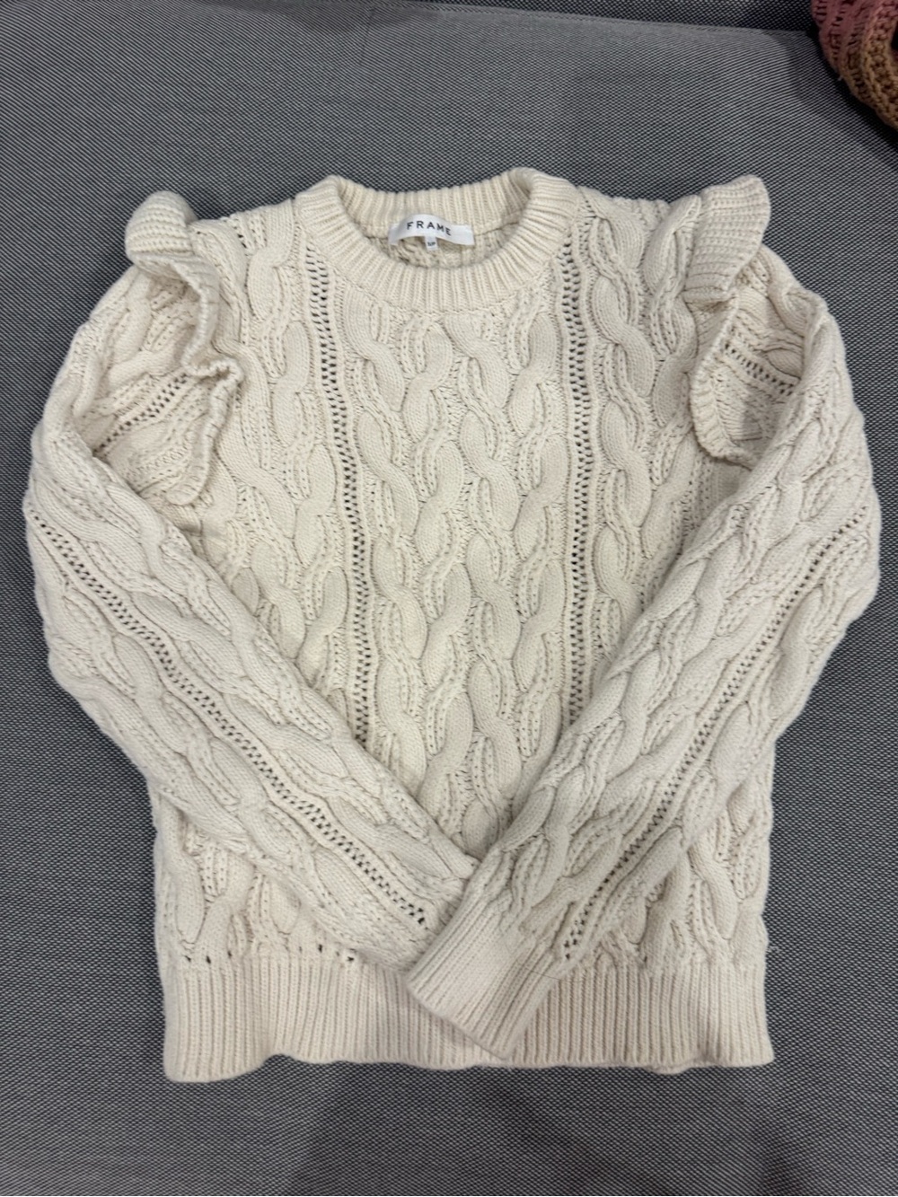 Frame Denim Cream Cable-Knit Ruffle-Shoulder Crew Sweater